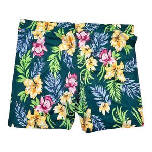 Avenue Shorts Women’s Plus Tropical Floral Summer Swim Shorts Size 32